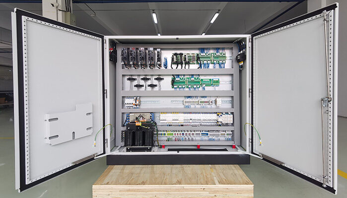 Baker Hughes Control Cabinet (2)